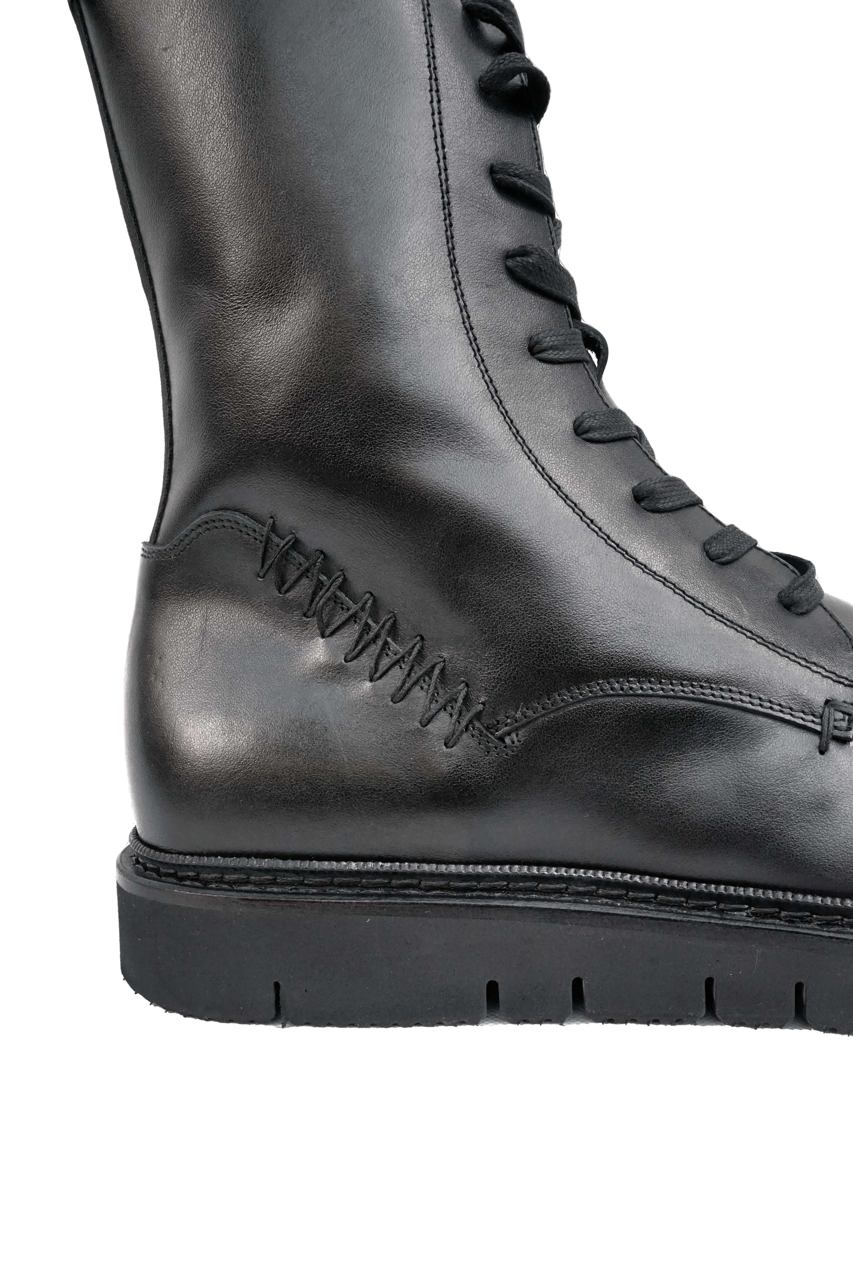 ST03 LACE-UP LEATHER BOOTS